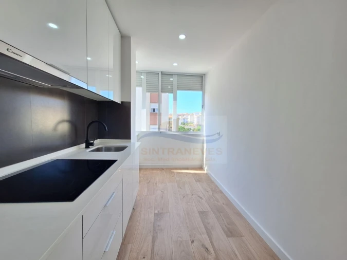 Apartamento T3 para Venda em Falagueira-Venda Nova Foto 3