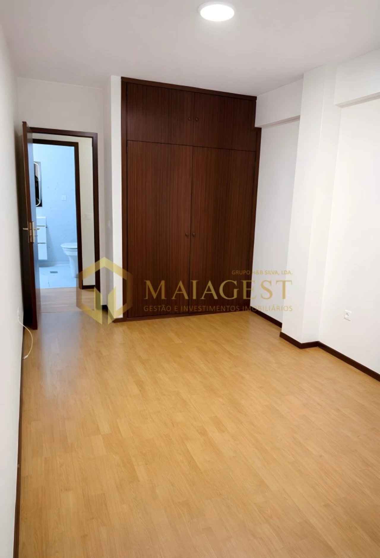 Apartamento T2 para Venda em Valongo Foto 10