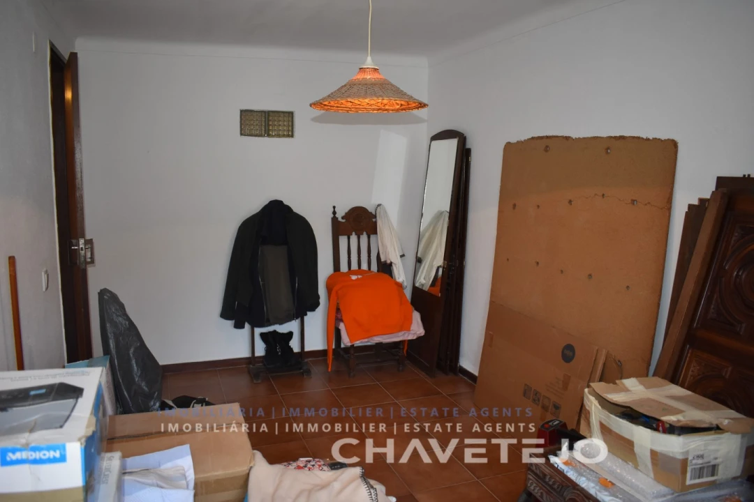 Moradia T4 para Venda em Lavegadas Foto 15