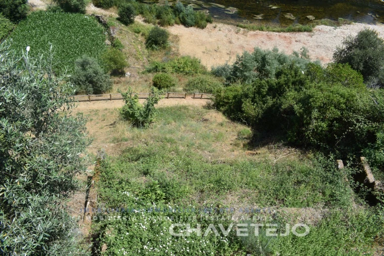 Moradia T4 para Venda em Lavegadas Foto 34