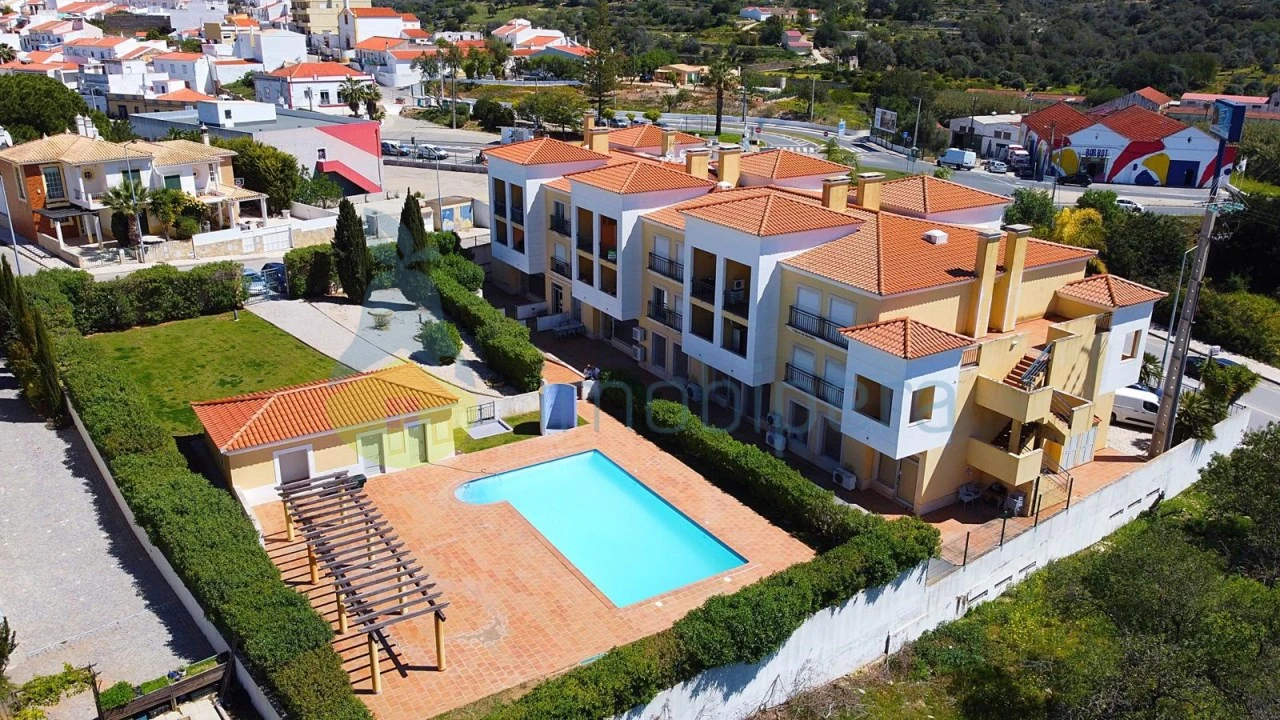 Apartamento T1 para Venda em Alcantarilha e Pêra Foto 1