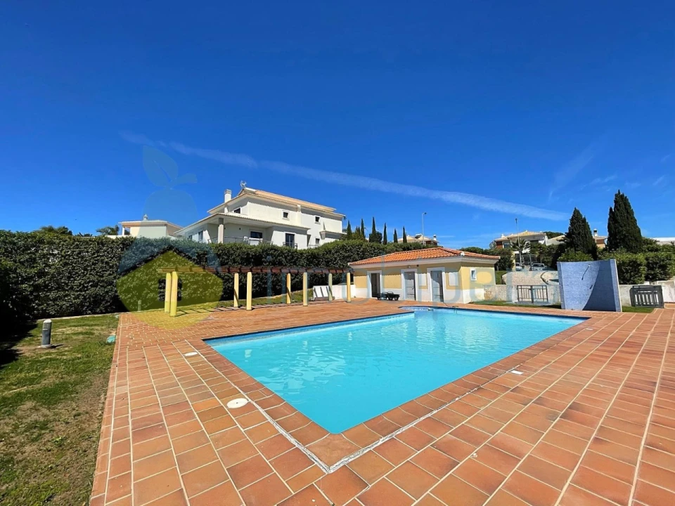 Apartamento T1 para Venda em Alcantarilha e Pêra Foto 12