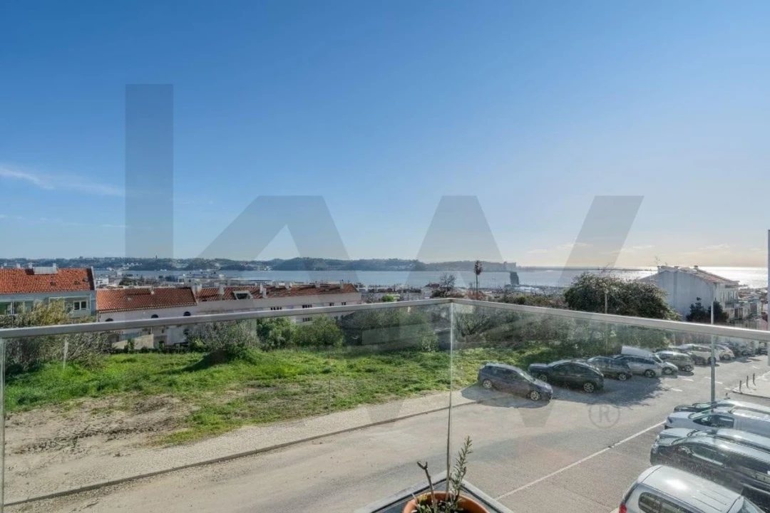 Apartamento T3 para Venda em Algés, Linda-A-Velha e Cruz Quebrada-Dafundo Foto 10