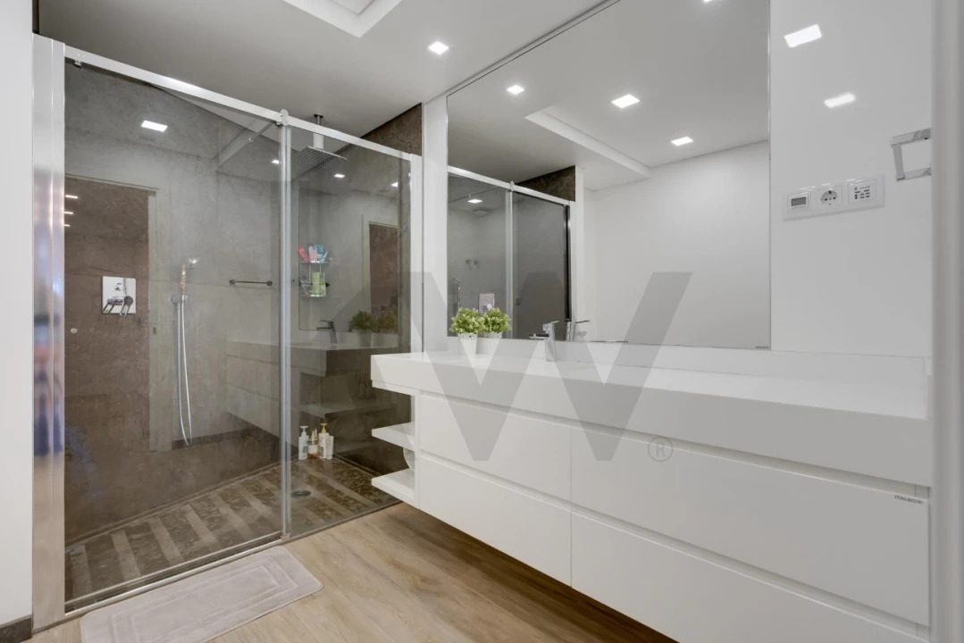 Apartamento T3 para Venda em Algés, Linda-A-Velha e Cruz Quebrada-Dafundo Foto 26