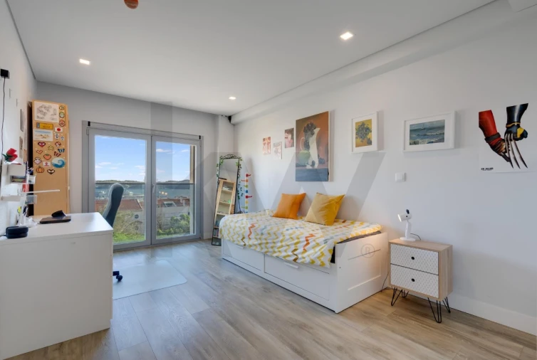 Apartamento T3 para Venda em Algés, Linda-A-Velha e Cruz Quebrada-Dafundo Foto 25