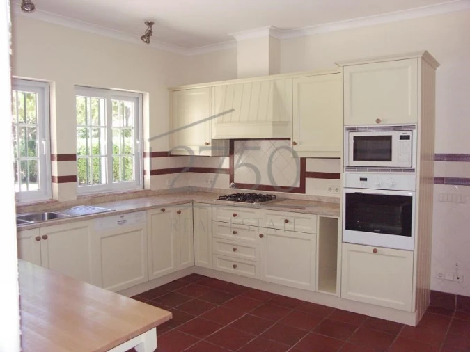 Moradia T6 para Arrendamento em Cascais e Estoril Foto 7