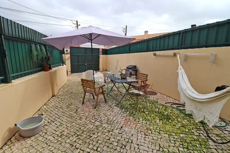 Moradia T2 para Venda em Foz do Arelho Foto 4