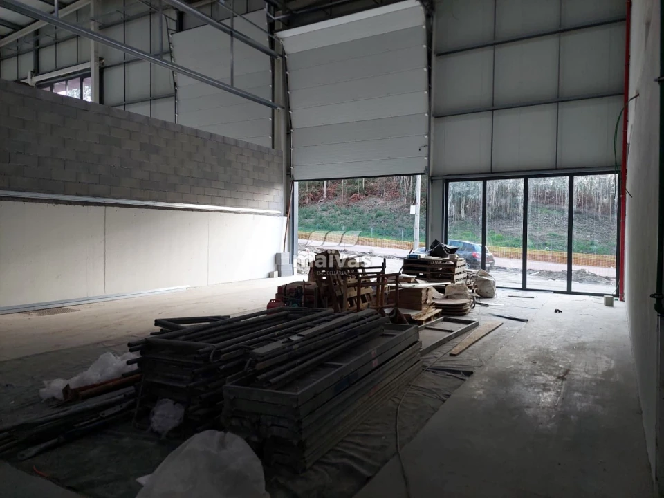 Armazém para Arrendamento em Lomar e Arcos Foto 3