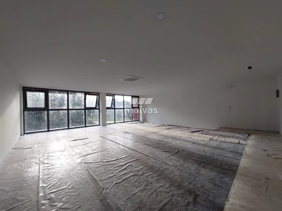 Armazém para Arrendamento em Lomar e Arcos Foto 8