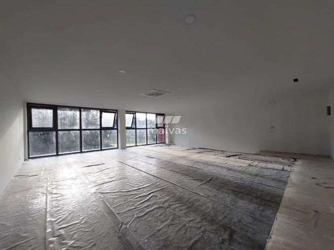 Armazém para Arrendamento em Lomar e Arcos Foto 8