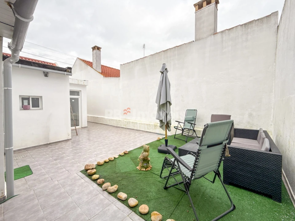 Moradia T2 para Venda em Abrantes (São Vicente e São João) e Alferrarede Foto 1