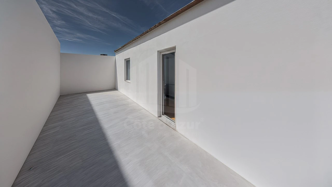 Moradia T2 para Venda em Sesimbra (Castelo) Foto 25