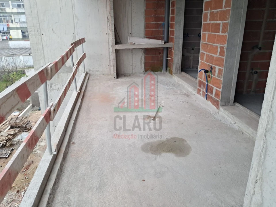 Apartamento T3 para Venda em São Martinho do Bispo e Ribeira de Frades Foto 9