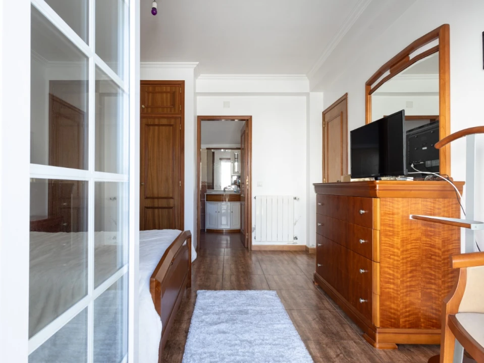 Moradia T4 para Venda em Tavarede Foto 15