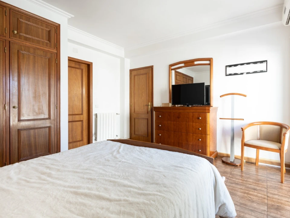 Moradia T4 para Venda em Tavarede Foto 16