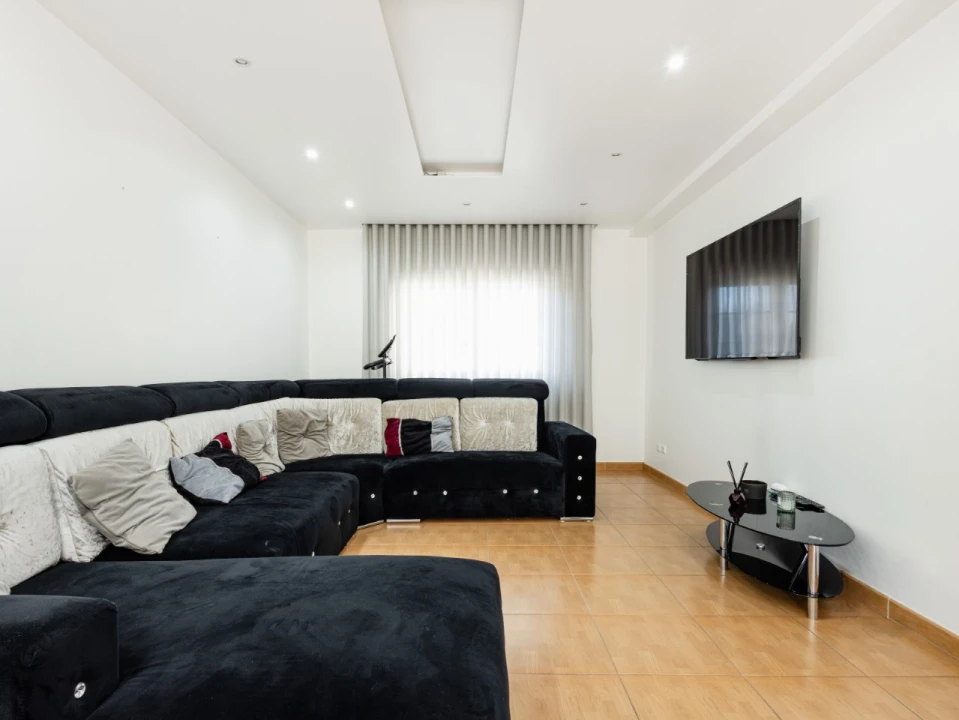 Moradia T4 para Venda em Tavarede Foto 6