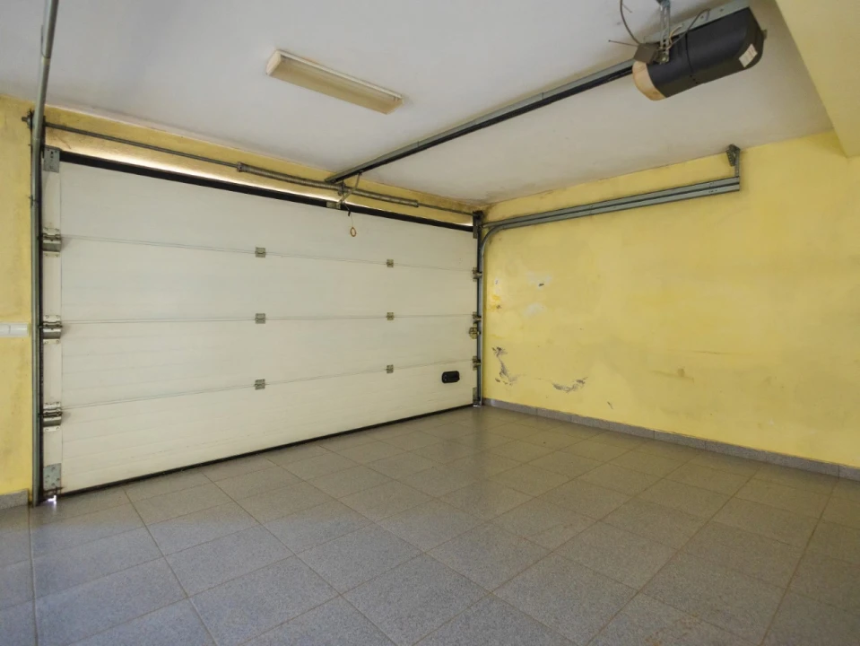 Moradia T4 para Venda em Tavarede Foto 27