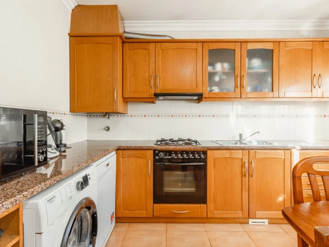 Moradia T4 para Venda em Tavarede Foto 8