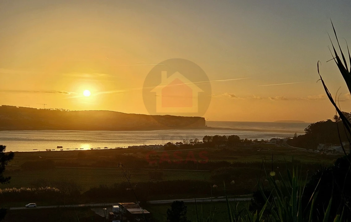 Moradia T4 para Venda em Foz do Arelho Foto 2