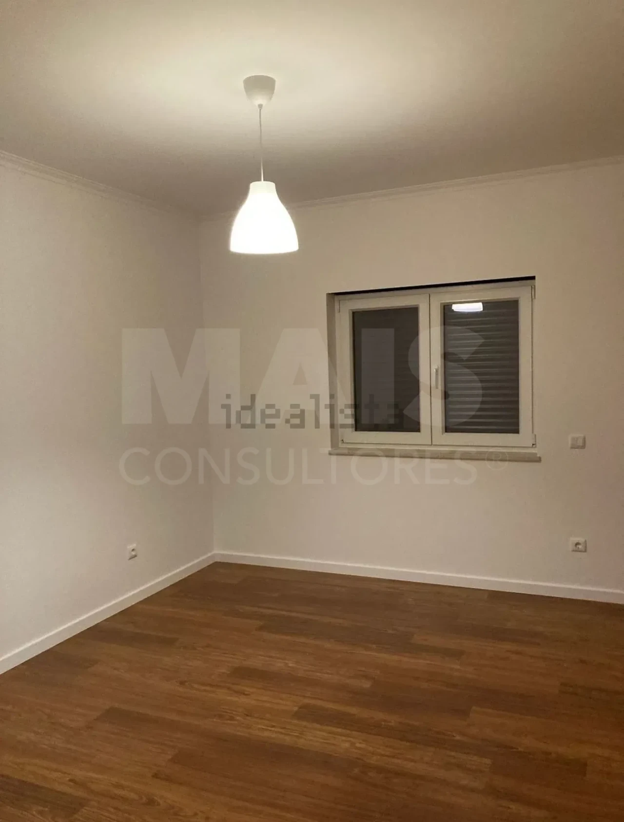 Moradia T3 para Venda em Vermelha Foto 3