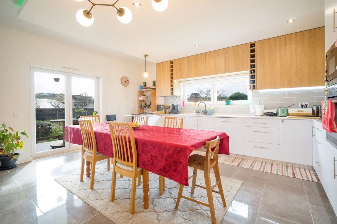 Moradia T3 para Venda em Vermelha Foto 4