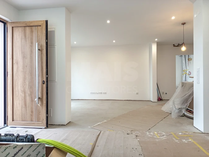 Moradia T3 para Venda em Silveira Foto 10