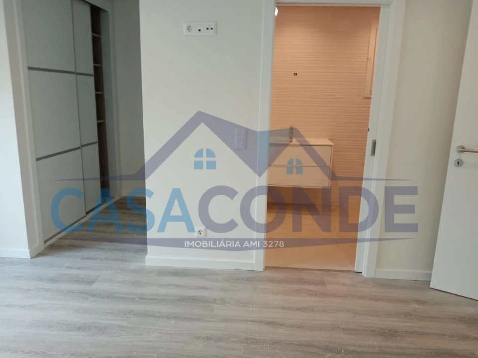 Moradia T4 para Venda em Fernao Ferro Foto 31