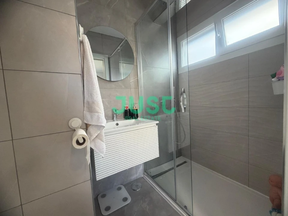 Moradia T3 para Venda em Quinta do Conde Foto 23