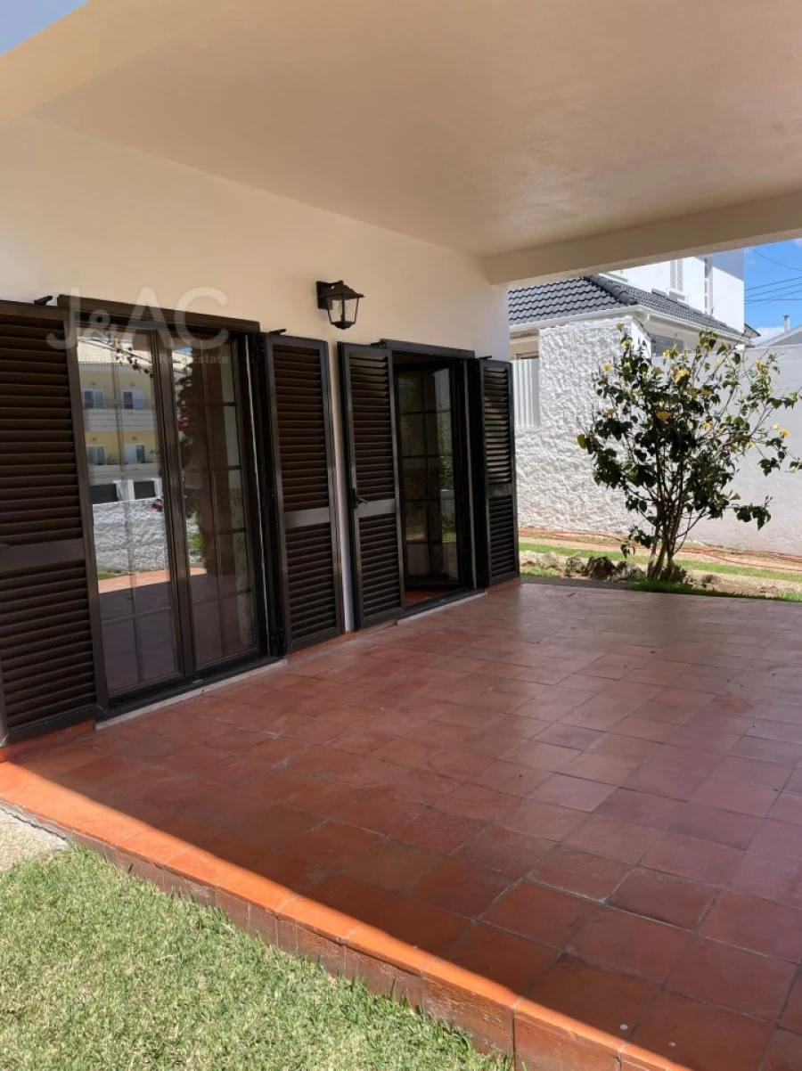 Moradia T4 para Arrendamento em Cascais e Estoril Foto 9