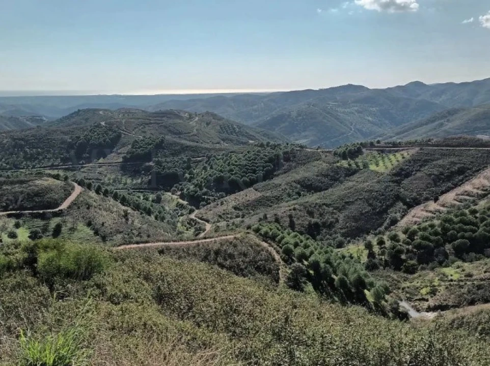 Moradia T2 para Venda em Alte Foto 17