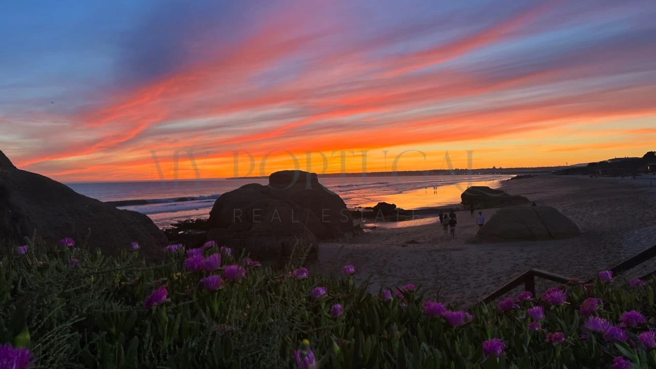 Moradia T2 para Venda em Alte Foto 23