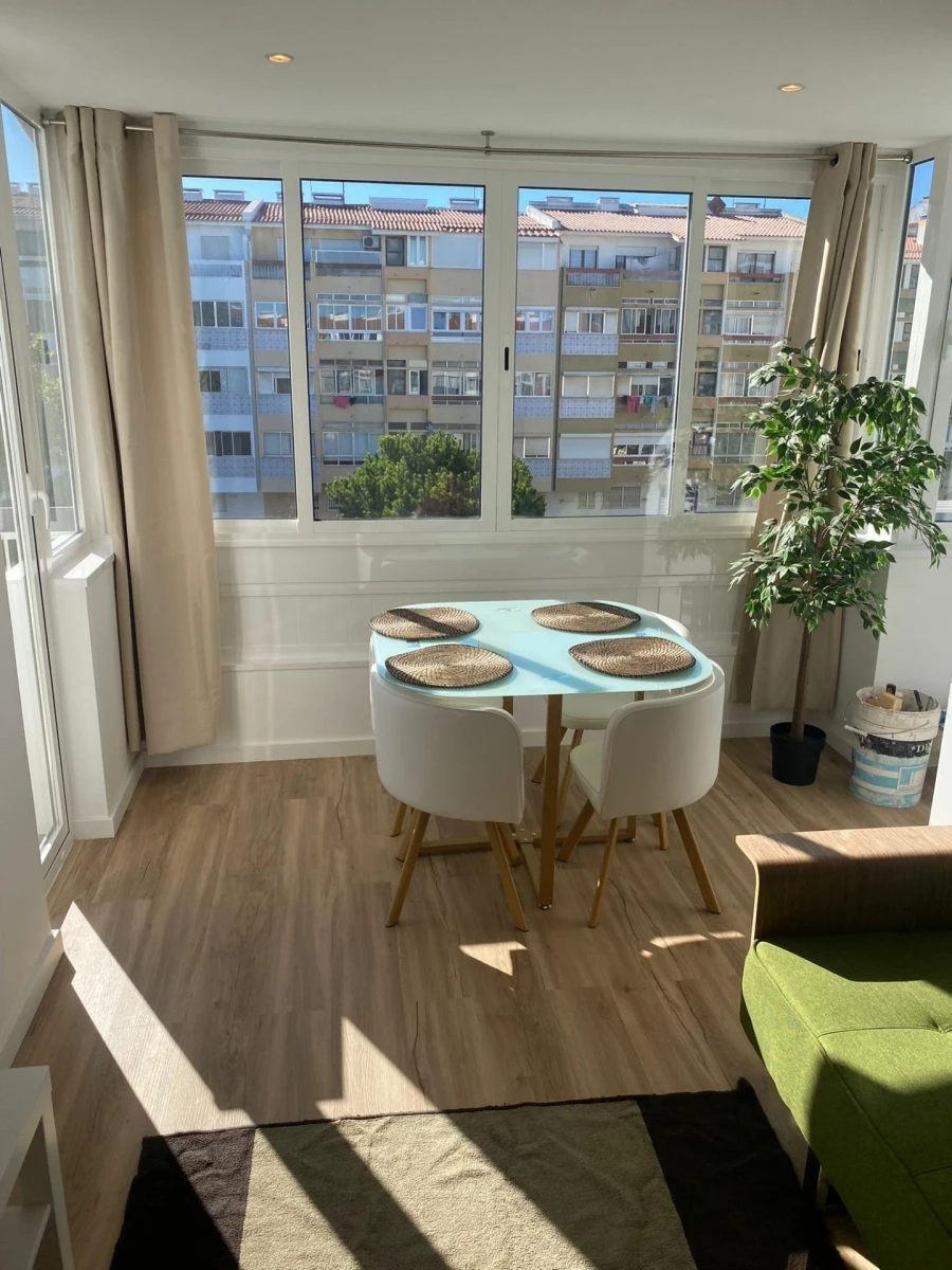 Apartamento T2 para Venda em Alcabideche Foto 13