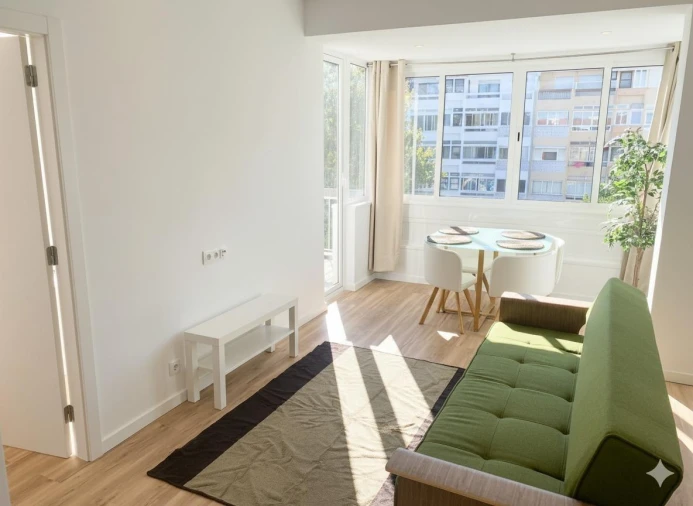 Apartamento T2 para Venda em Alcabideche Foto 3