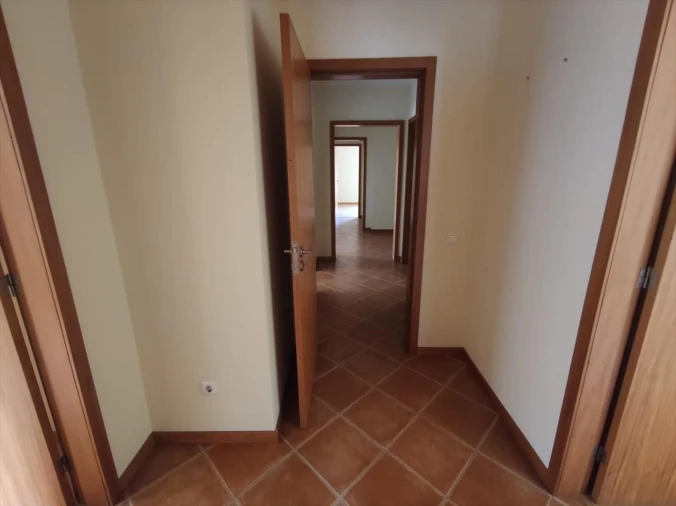 Apartamento T3 para Venda em O. Azeméis, Riba-Ul, Ul, Macinhata Seixa, Madail Foto 17