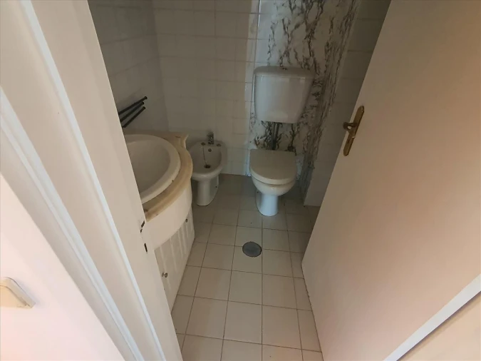 Apartamento T3 para Venda em Vilar de Andorinho Foto 15