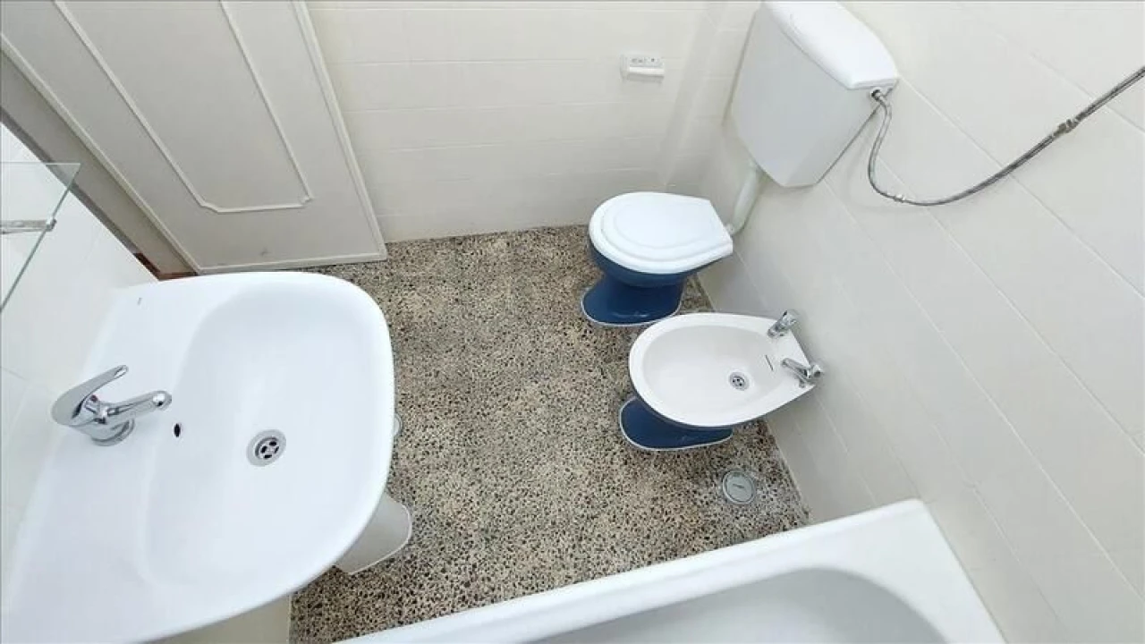 Apartamento T2 para Venda em Agualva e Mira-Sintra Foto 16