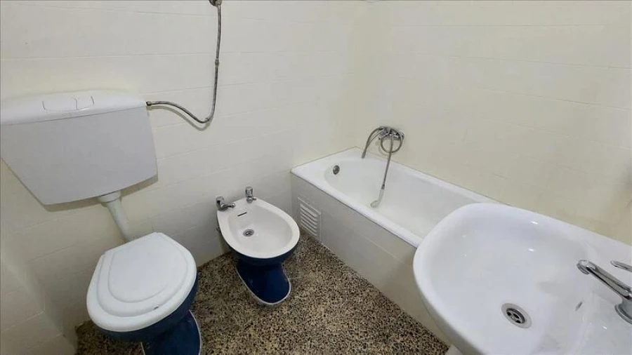 Apartamento T2 para Venda em Agualva e Mira-Sintra Foto 15