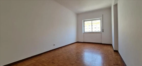 Apartamento T2 para Venda em Queluz e Belas