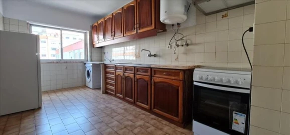 Apartamento T2 para Venda em Queluz e Belas