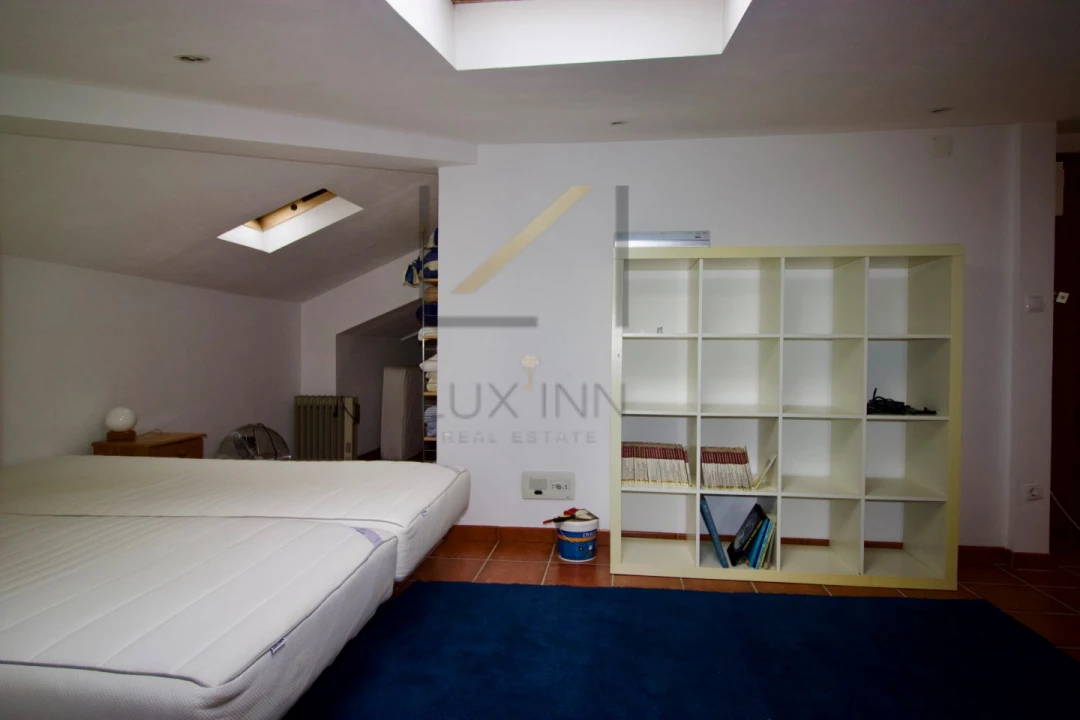 Apartamento T2 para Arrendamento em Carcavelos e Parede Foto 13