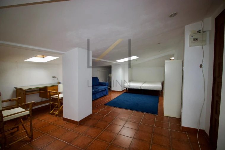 Apartamento T2 para Arrendamento em Carcavelos e Parede Foto 11