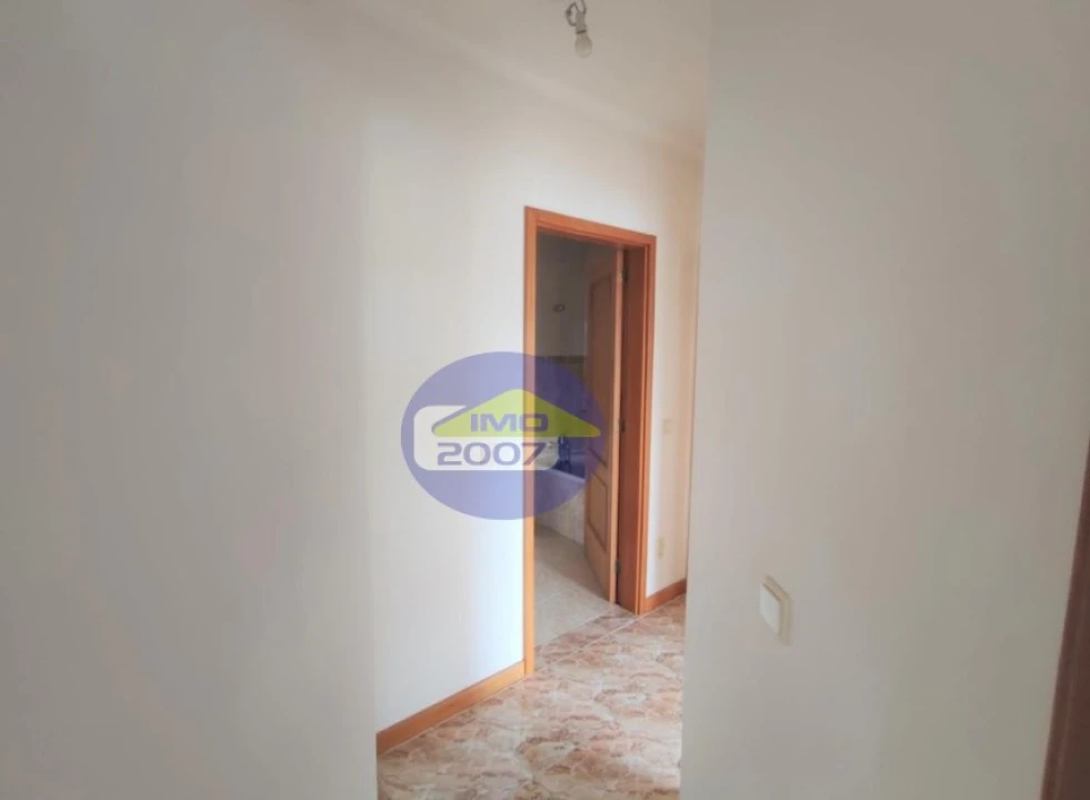 Apartamento T2 para Venda em O. Azeméis, Riba-Ul, Ul, Macinhata Seixa, Madail Foto 7