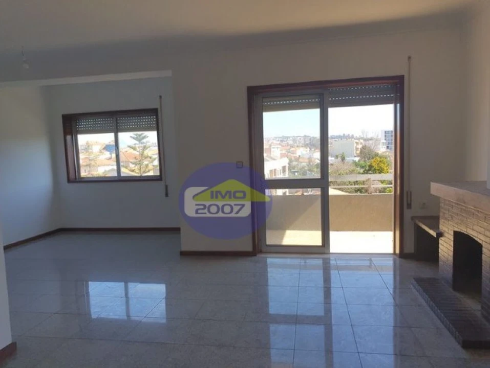 Apartamento T4 para Venda em Santa Marinha e São Pedro da Afurada Foto 6
