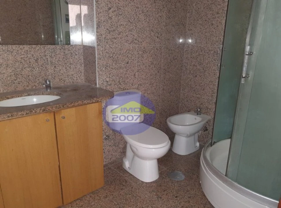 Apartamento T4 para Venda em Santa Marinha e São Pedro da Afurada Foto 21