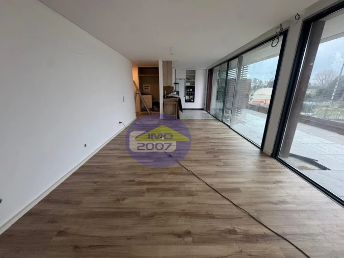 Apartamento T2 para Venda em Santa Maria de Lamas Foto 13