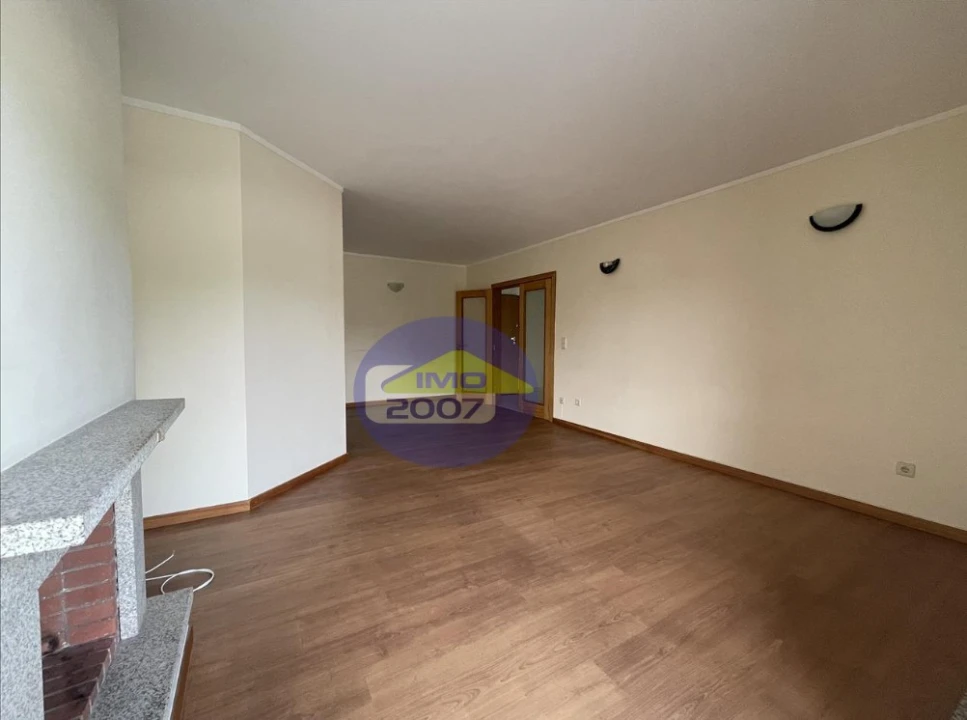 Apartamento T3 para Venda em Canelas Foto 5