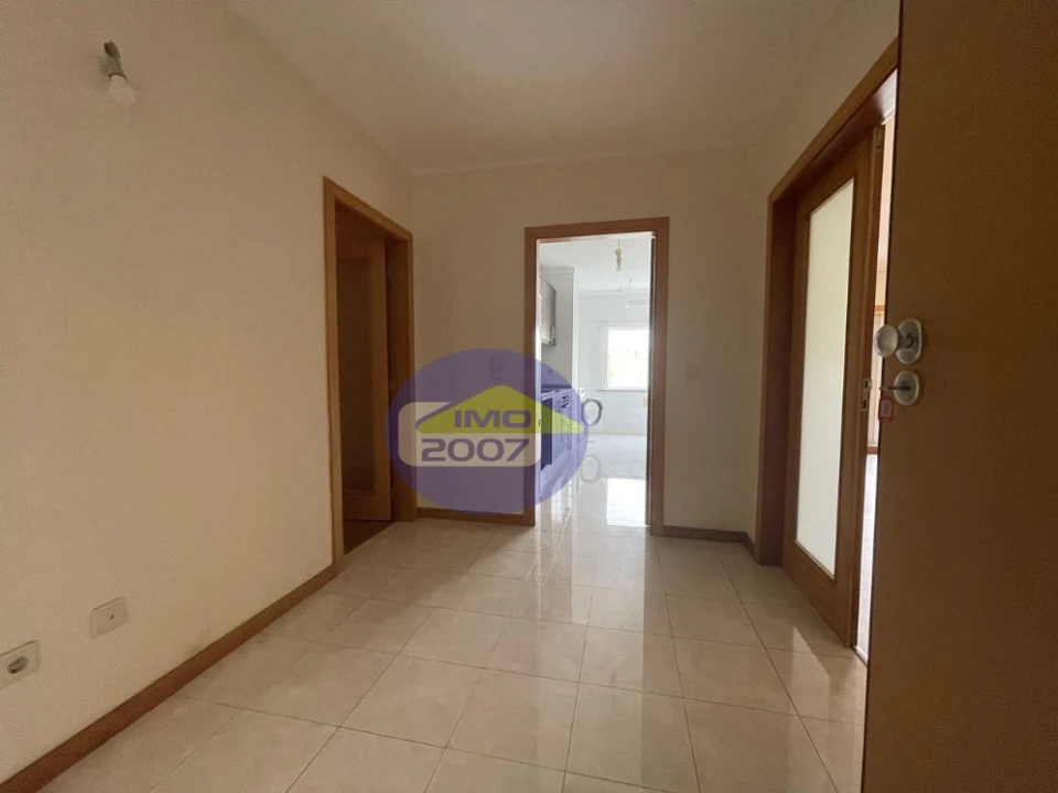 Apartamento T3 para Venda em Canelas Foto 7