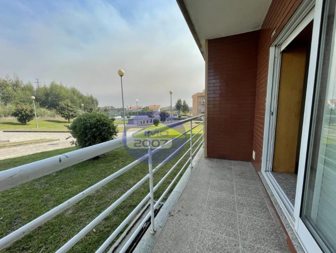 Apartamento T3 para Venda em Canelas Foto 6