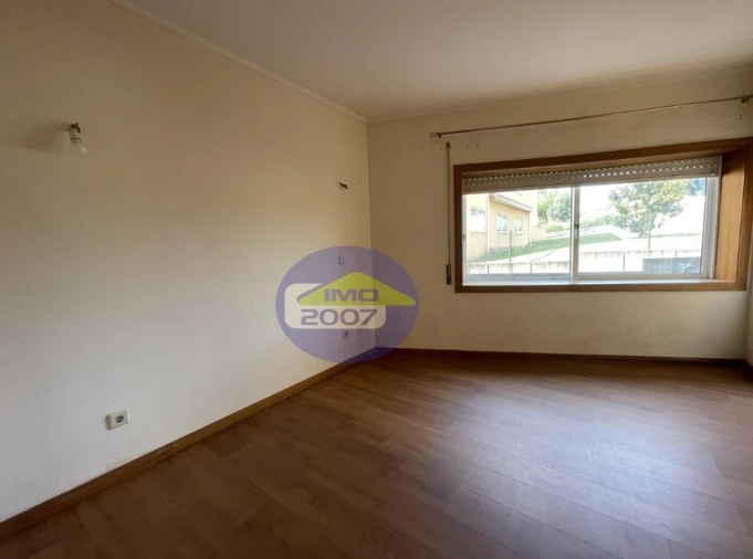 Apartamento T3 para Venda em Canelas Foto 15