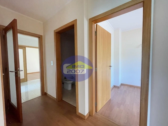Apartamento T3 para Venda em Canelas Foto 20